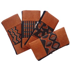 KAKEEKA PATCH PURSE